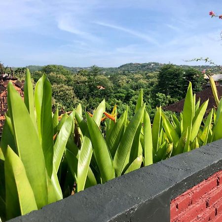 The Hidden Escapes Bingin- Sunset Rooftop Wood House With Ocean View & Private Kitchen Uluwatu Dış mekan fotoğraf